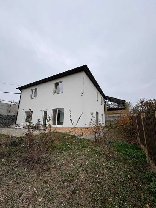 Продам Дом, Коттедж, 160м.кв. Евроремонт, район Краснополье