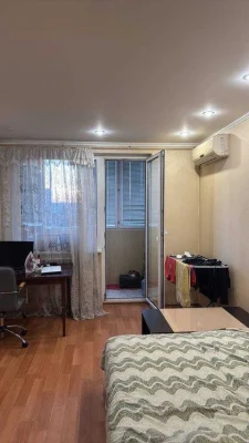 I will sell a 2-room apartment on Academician Pavlova Street, 313 "B", GAZ!! CIR