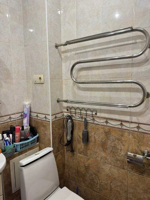 I will sell a 2-room apartment on Academician Pavlova Street, 313 "B", GAZ!! CIR