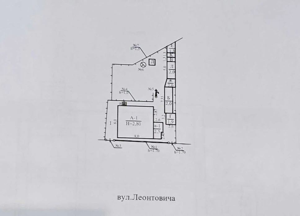 Продам участок с домом в Центре, р-н Сечевых Стрельцов