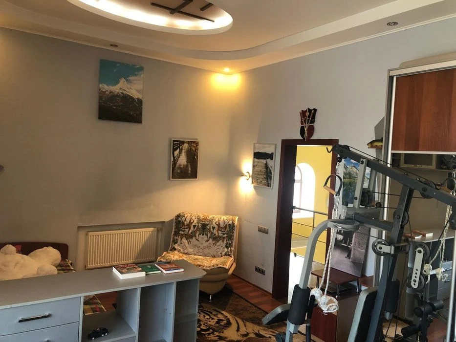 Продам дом, р-н. пр. Науки,  280 м² с «Умным домом» и полной