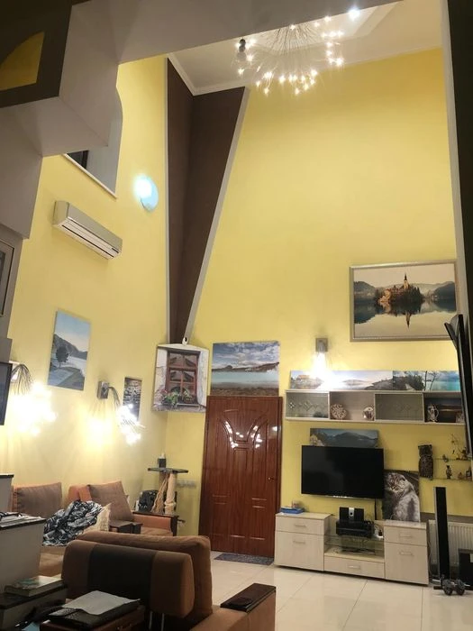 Продам дом, р-н. пр. Науки,  280 м² с «Умным домом» и полной
