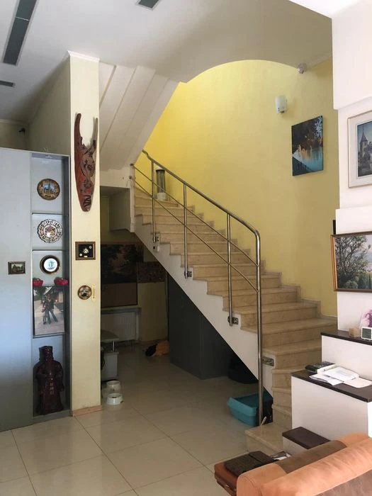 Продам дом, р-н. пр. Науки,  280 м² с «Умным домом» и полной