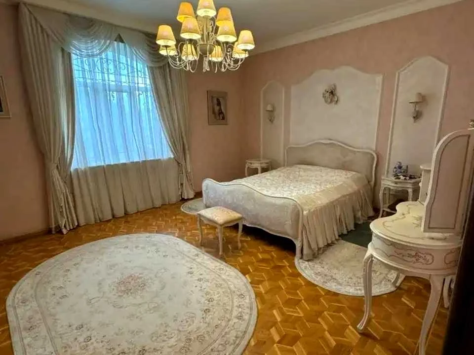 Будинок. Дніпро, Євгена Вирового вул. (Кочкіна)
