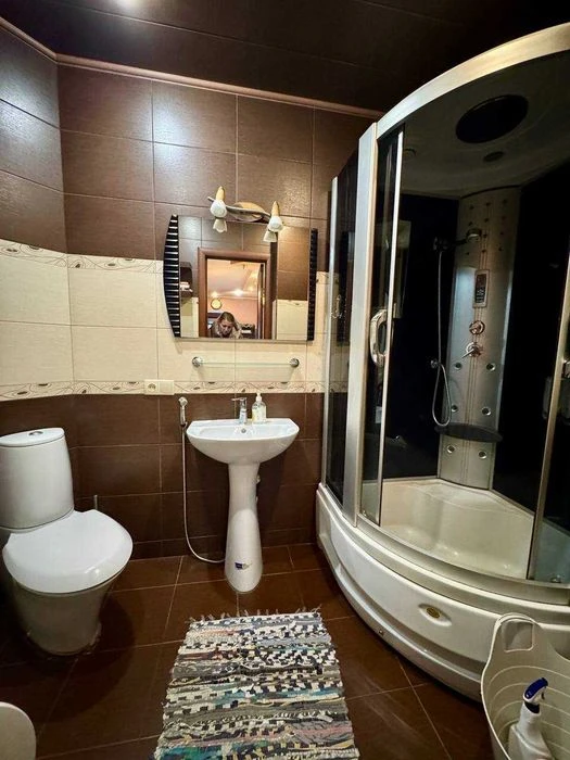Продам будинок, центральна частина міста, вул. Володарського