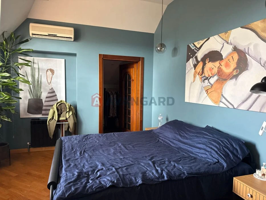 Продам 2эт дом 240м с ремонтом,баня,ГАЗ,кирпич,Царское Село,