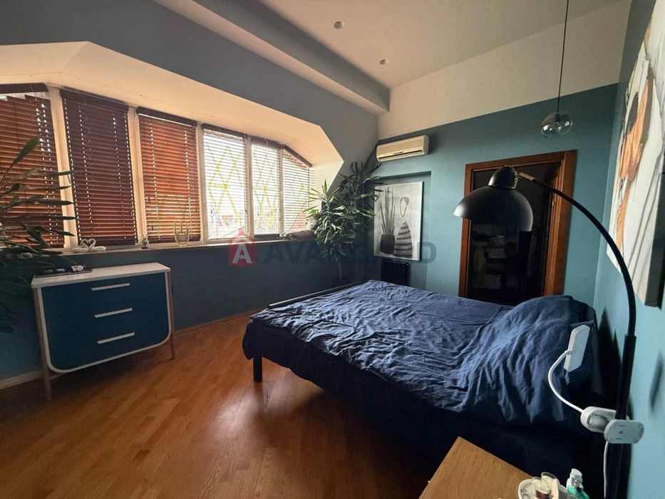 Продам 2эт дом 240м с ремонтом,баня,ГАЗ,кирпич,Царское Село,