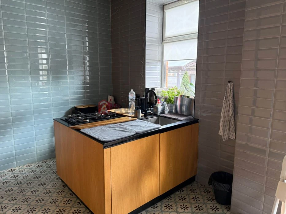 Продам 2эт дом 240м с ремонтом,баня,ГАЗ,кирпич,Царское Село,