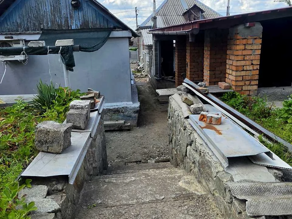 Будинок. Дніпро, Якова Острянина вул. (Сировця)