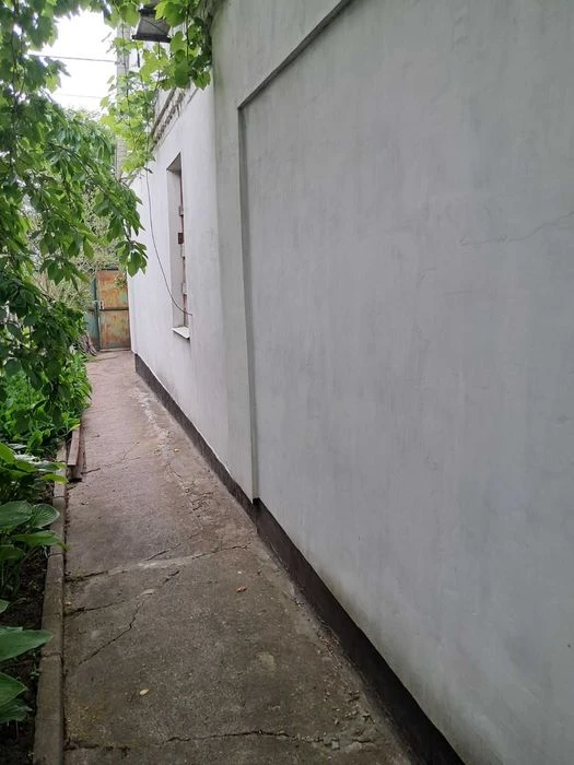 Продам дом 77 кв.м. Ремонт. Большой гараж. П-т Металлургов.