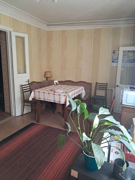 Продам дом 77 кв.м. Ремонт. Большой гараж. П-т Металлургов.