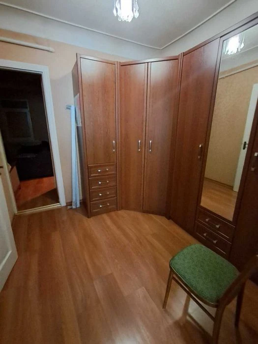 Продам дом 77 кв.м. Ремонт. Большой гараж. П-т Металлургов.