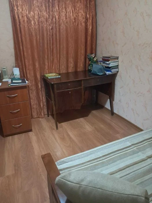 Продам дом 77 кв.м. Ремонт. Большой гараж. П-т Металлургов.
