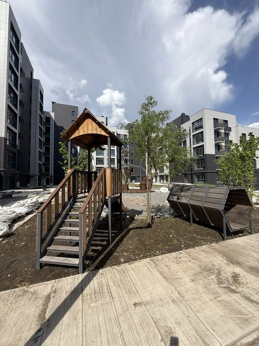 Продам дом / таунхаус  , рядом  Центр в ЖК Forest Hill