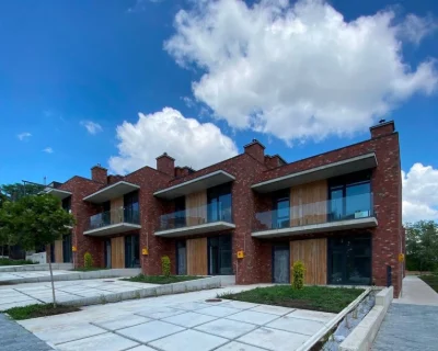 Продам дом / таунхаус  , рядом  Центр в ЖК Forest Hill