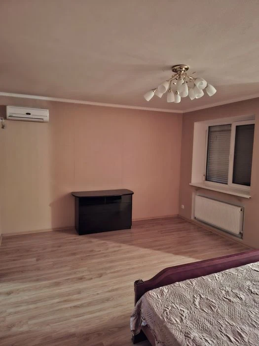 Продам свій житловий будинок (від власника), гарна пропозиці