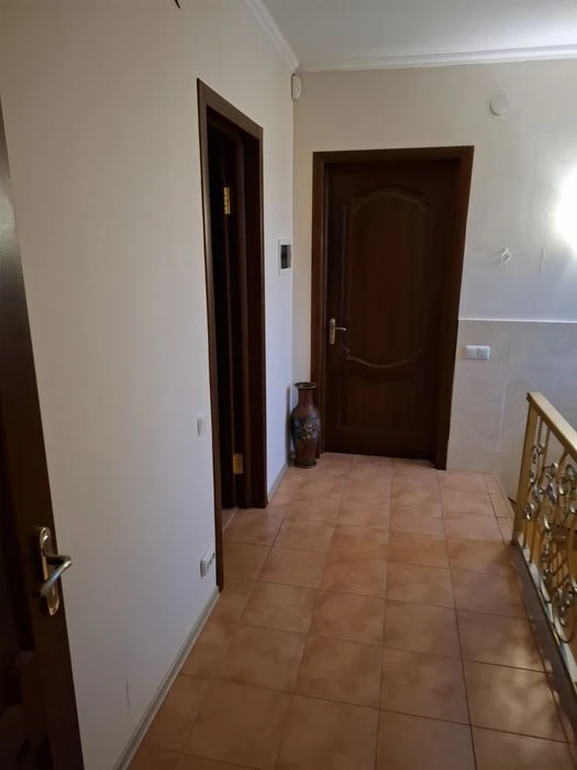 Продам свій житловий будинок (від власника), гарна пропозиці