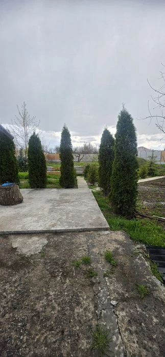 Продам дом  на левом берегу.