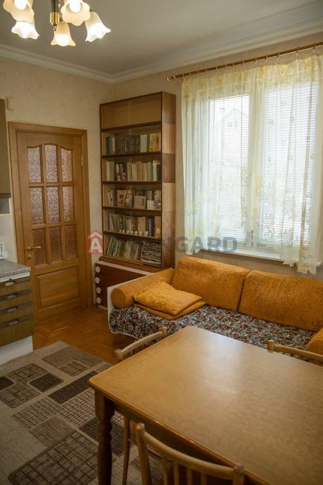 Продам шикарный дом Новоселовка