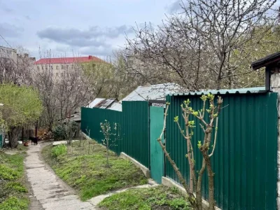 Будинок. Дніпро, Жоржинський пров.