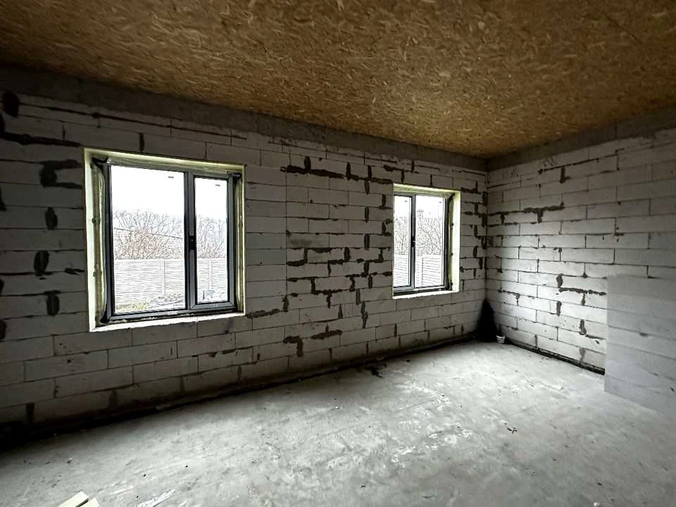 Будинок. Дніпро, Сурська вул.
