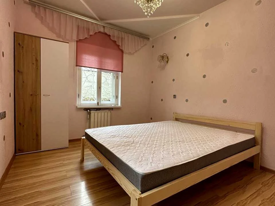 Будинок. Дніпро, Вознесенська вул.