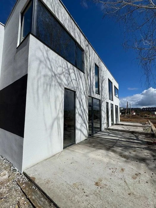 TOWNHOUSE near Odessa | Rescheduling | GAS | land in own hands