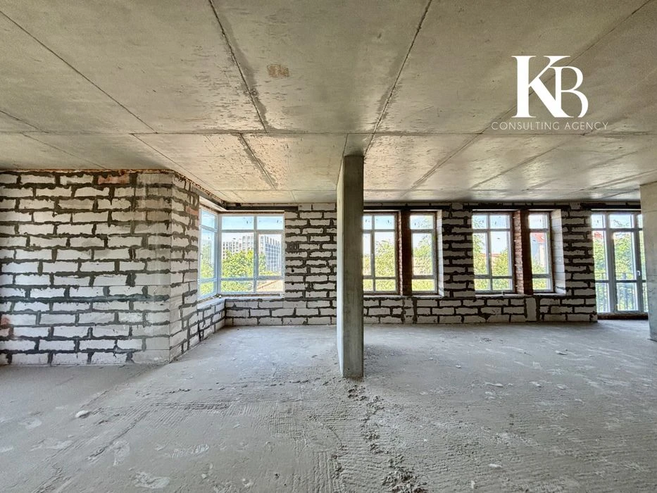 Продам квартиру в клубном доме в центре города