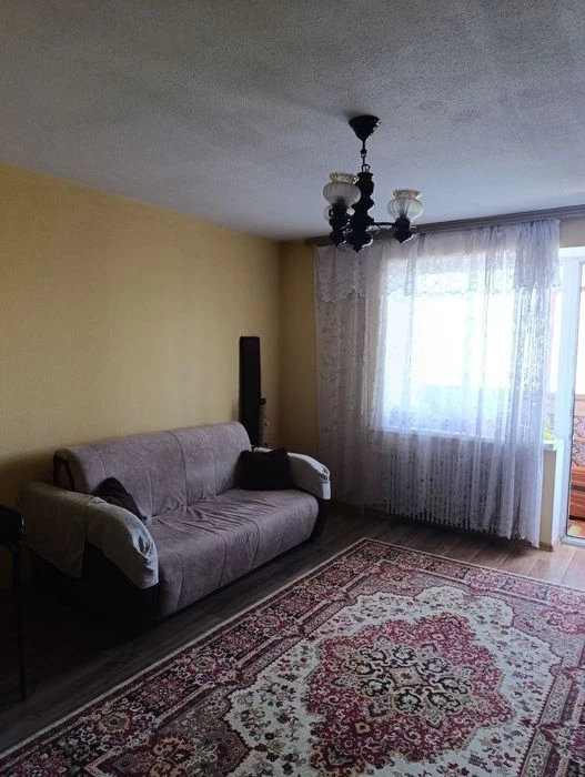 H S2 Selling a 4-room apartment in Saltovka, 604 microdistrict