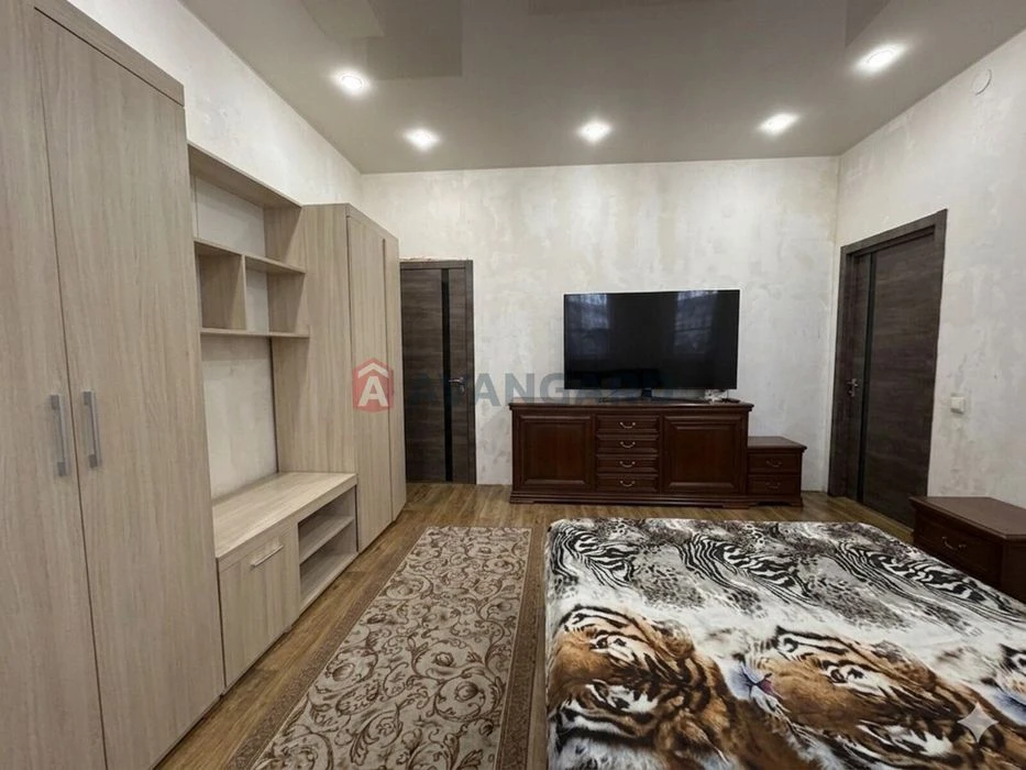 Сучасний будинок на Клочко 120 м кв,Тепла підлога, Новий рем
