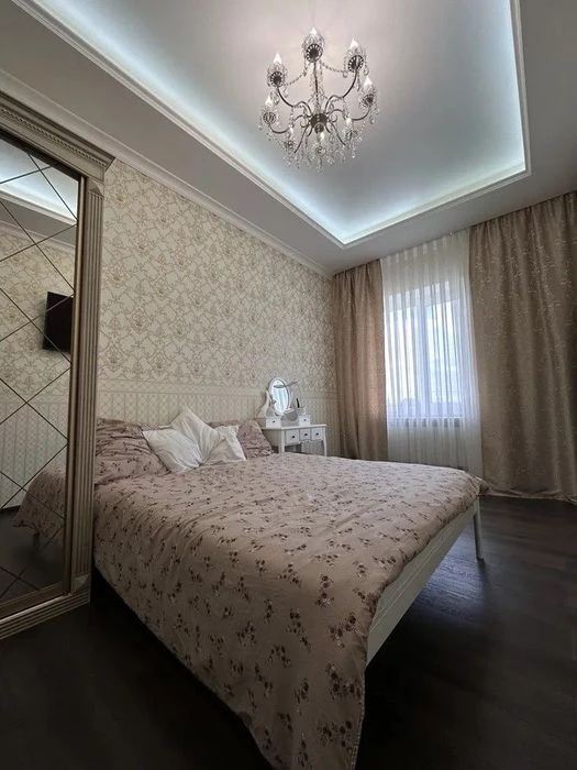 Продам дом 250 м2  Клочко Левый берег