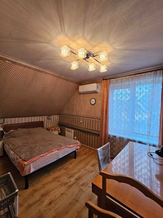 Продам будинок 195м в районі О.Поля