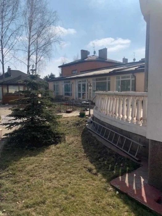 Житловий будинок 686,8 кв.м. з ремонтом, 7 кімн, Рибінська 2