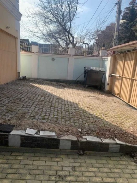 Житловий будинок 686,8 кв.м. з ремонтом, 7 кімн, Рибінська 2