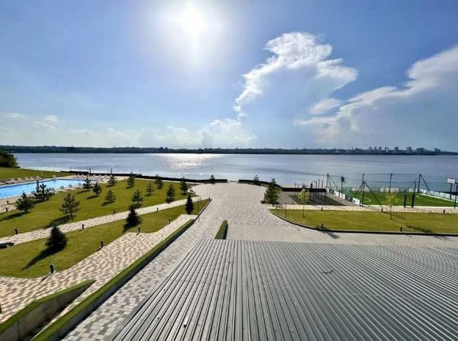 Резиденція у Comfort City Lagoon, свій пляж – престиж та сти