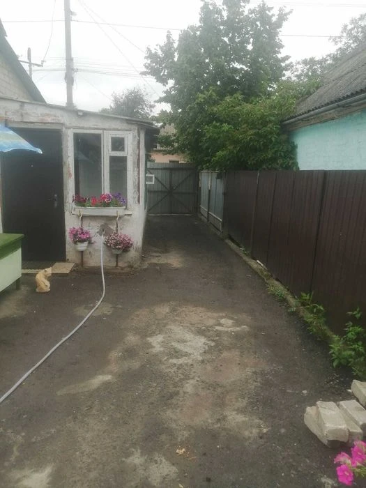 Продам будинок, Терміново