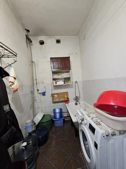 Продам дом в центральной части , район пр.Кирова / Поля / Се