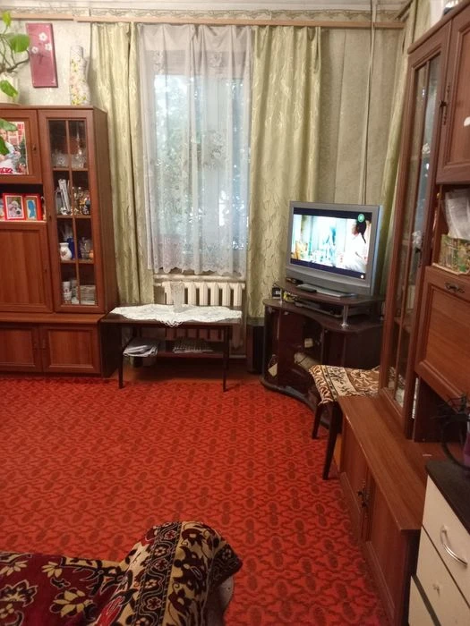 Половина дома с гаражем. СВЕТ 24/7. ЦЕНА СНИЖЕНА! г.Днепр пе
