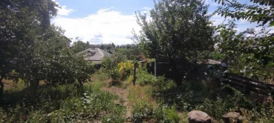 Продам частину домоволодіння 55 м + 4 сот. землі р-н пр.Мета