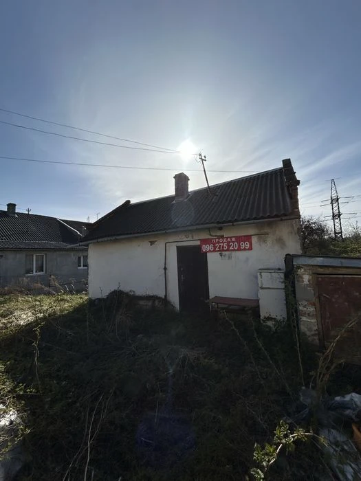Продаж земельної ділянки під забудову. Сихівський район.