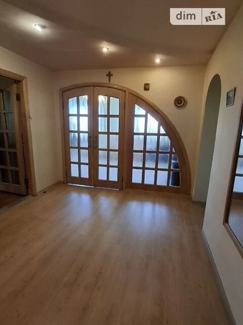 Sale of 3-room apartment 119 sq. m on Levka Lukyanenka St. 2L • I
