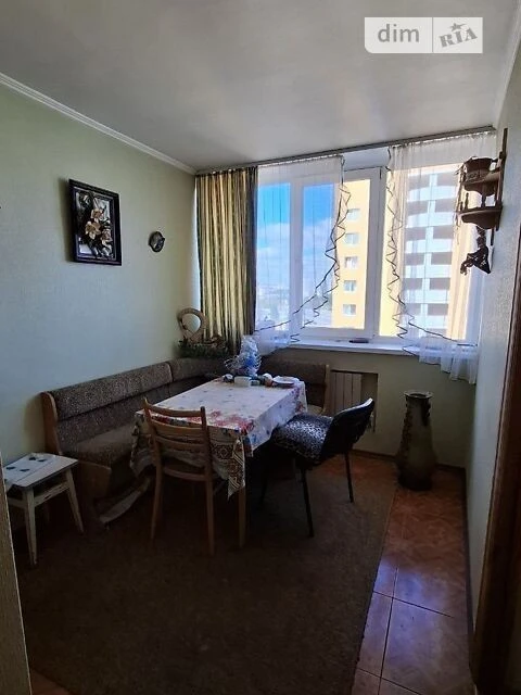 Sale of 3-room apartment 119 sq. m on Levka Lukyanenka St. 2L • I