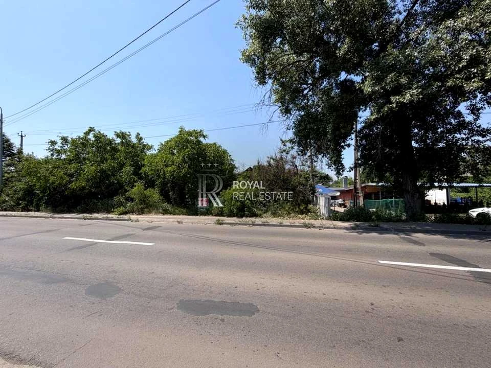 Ділянка. Київ, Садова вул.