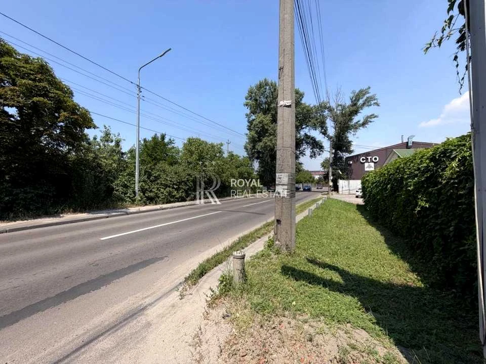 Ділянка. Київ, Садова вул.