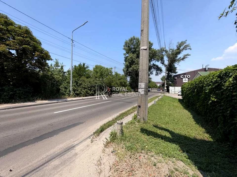 Ділянка. Київ, Садова вул.