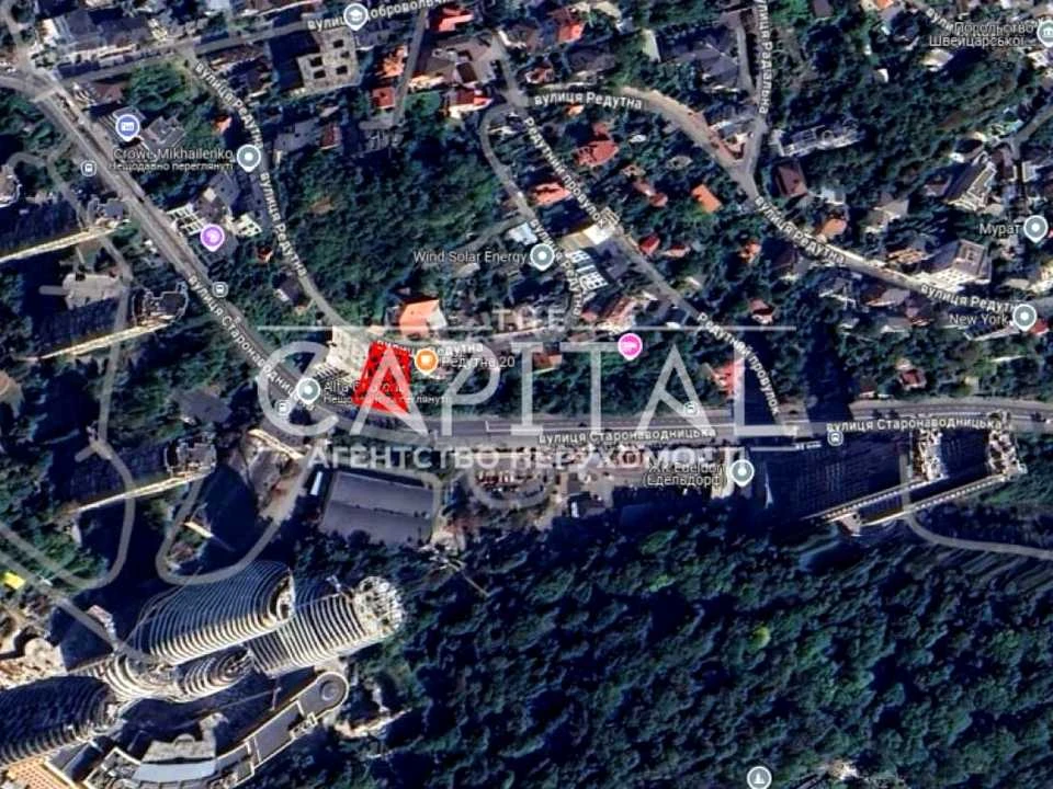 Ділянка. Київ, Редутна вул.