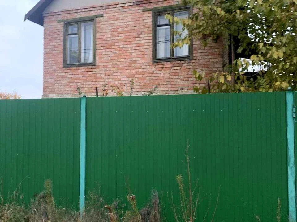 Ділянка. Київ, 90-та Садова вул.