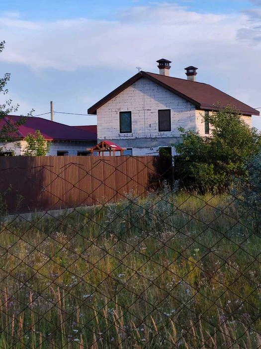 Київ. Троєщина. Продам 12сот (6+6) серед нових забудов з еле