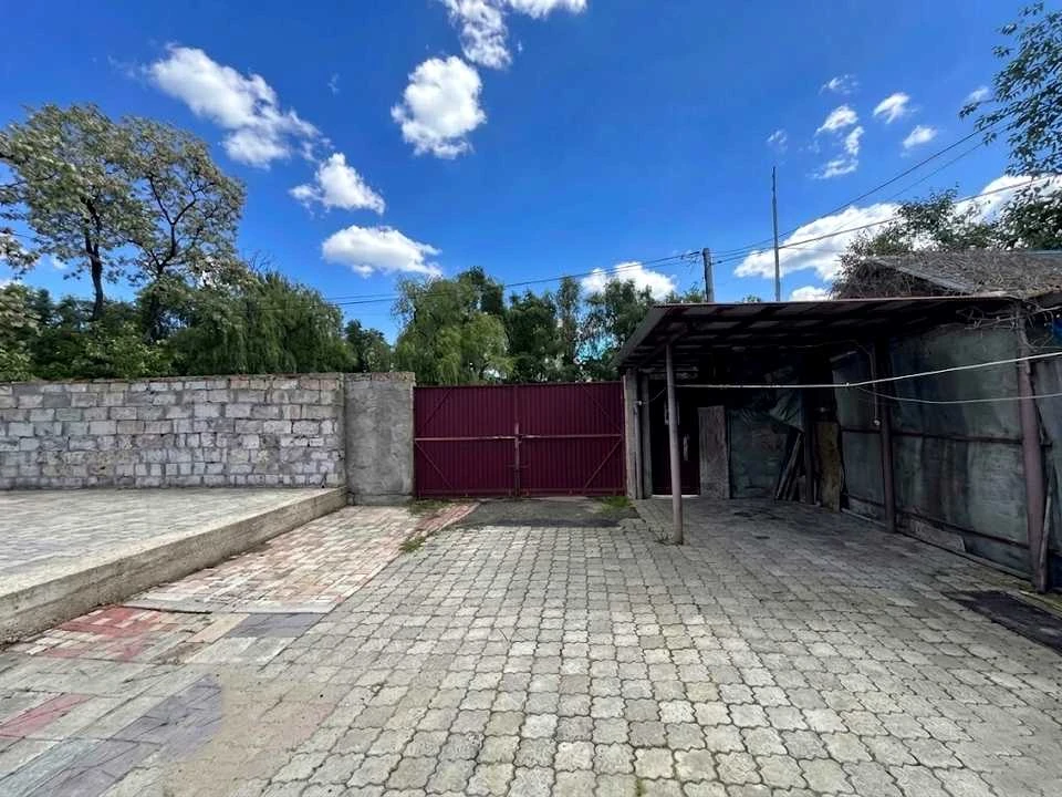 Ділянка. Київ, Академіка Вернадського бульв.
