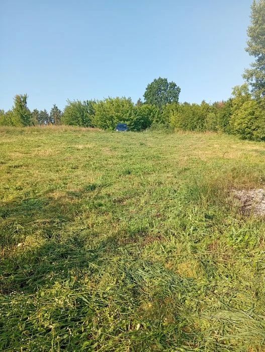 Продам земельну ділянку в місті Васильків.